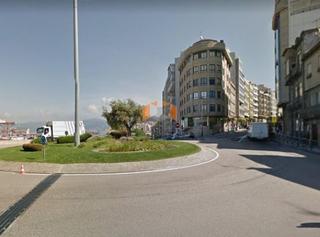 Locale commerciale in Teis