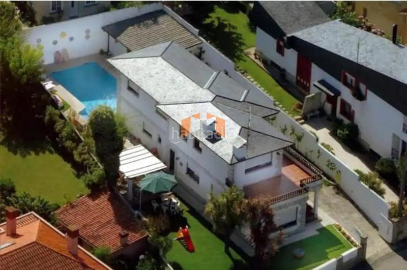 Foto 19c66efe-3c7d-43d9-a1a6-b9ba21f7891b. Casa en San Pedro da Ramallosa Nigrán