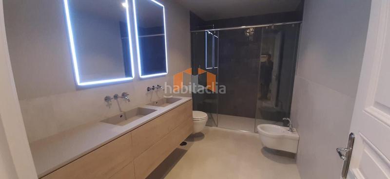 Foto 5b901cdb-52bc-4606-8e7d-d053a79f6ccc. Piso en Centro - Areal Vigo