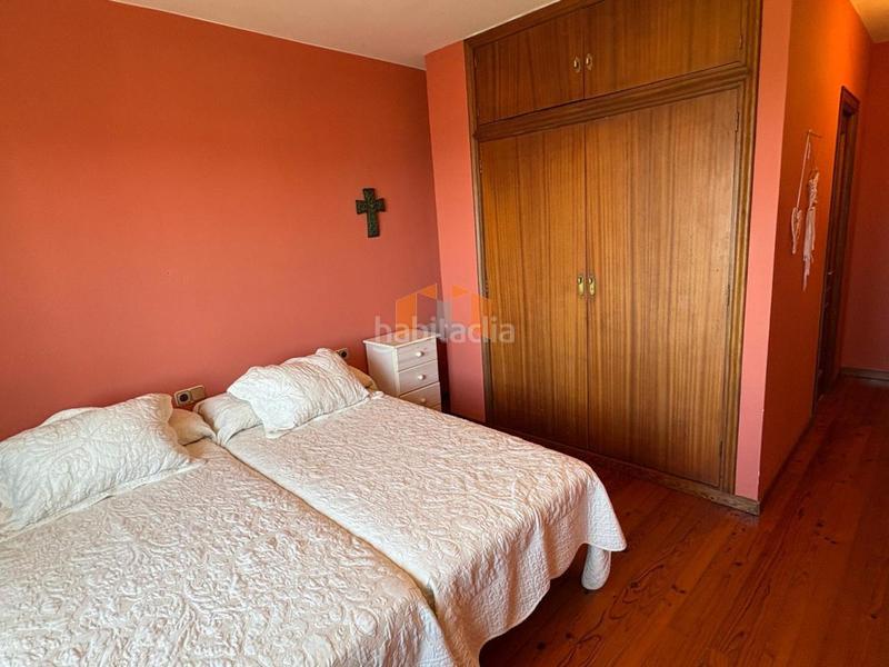 Foto 56a8eaa1-c070-4914-b6a8-e623b1ad69f4. Chalet en Nigrán centro Nigrán