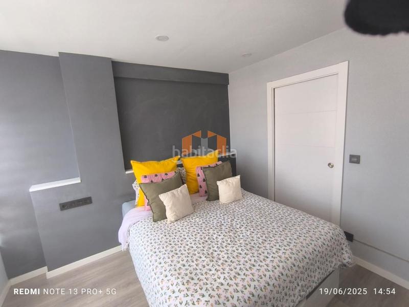 Foto 1e8dc762-981c-4ba6-9de6-b9674285030a. Appartamento con riscaldamento parcheggio in Berbés - Peritos Vigo