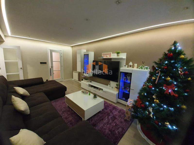 Foto b93c2756-4a05-4272-b5b6-4735f3a72ad5. Appartamento con riscaldamento parcheggio in Berbés - Peritos Vigo