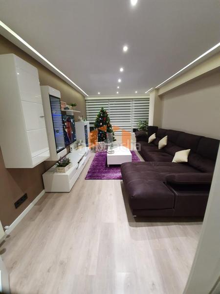 Foto dc5be09e-6ede-450a-b702-9ea94f921972. Appartamento con riscaldamento parcheggio in Berbés - Peritos Vigo