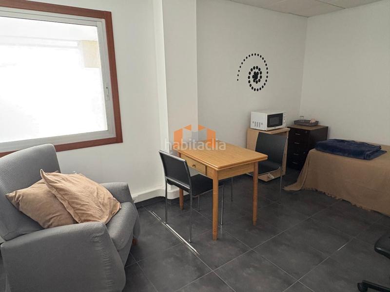 Foto 0f468a25-cbd0-48e8-bc1b-3dad63a3965e. Büro mit heizung parking in Navia Vigo