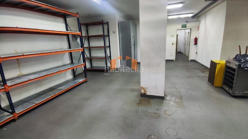 Foto ead29da9-55ca-4fe4-8547-558621bd6484. Local comercial a Centro - Areal Vigo