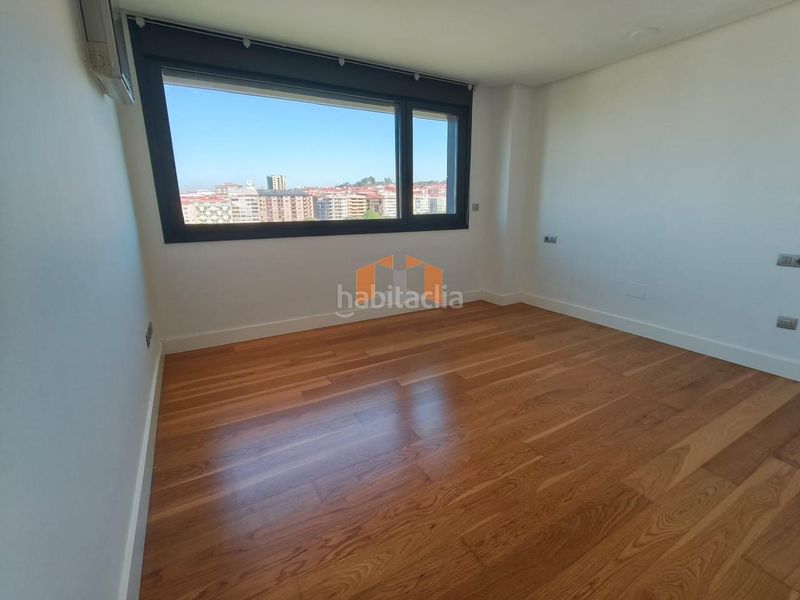 Foto 12a4346f-7039-4afd-b9b4-ee44f72f92a2. Lloguer àtic amb calefacció aparcament a A Salgueira - O Castaño Vigo