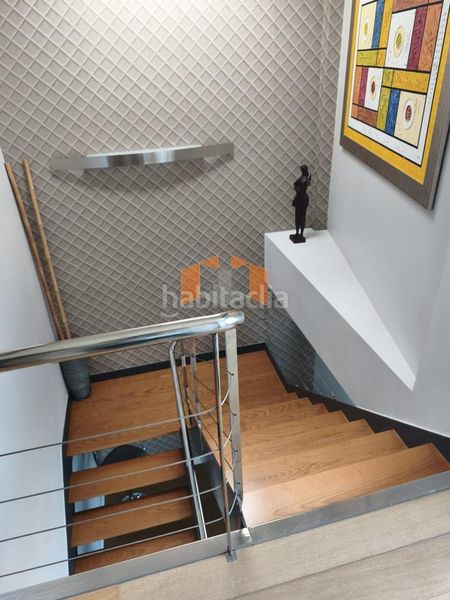 Foto 2de2f1c0-7a45-40cf-a5fb-9bfe24ce3b48. Lloguer àtic amb calefacció aparcament a A Salgueira - O Castaño Vigo