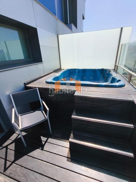 Foto 6a800085-0d09-4aad-9937-f9bbd6c25afb. Lloguer àtic amb calefacció aparcament a A Salgueira - O Castaño Vigo