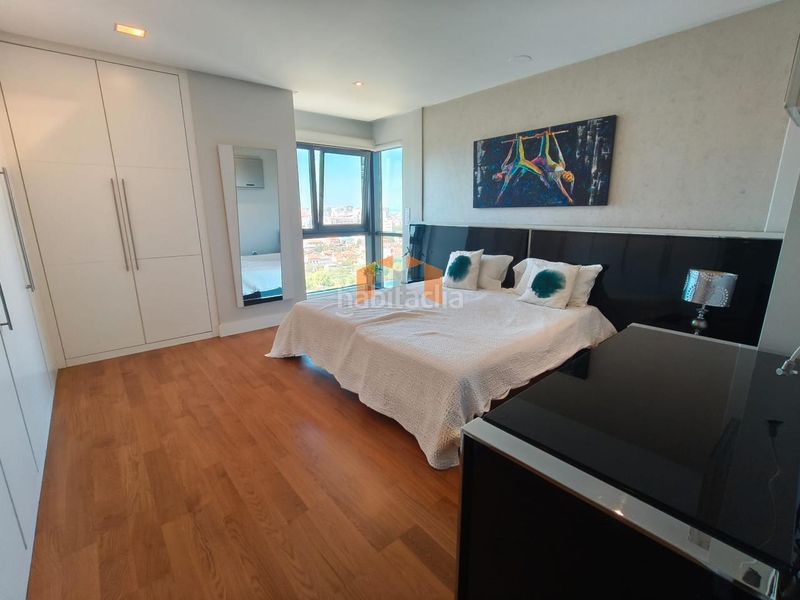 Foto 99e0ad30-750f-4495-a7d1-8e6a2d6a2bd1. Lloguer àtic amb calefacció aparcament a A Salgueira - O Castaño Vigo