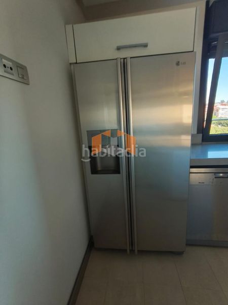 Foto c1335aa0-d1a1-42ce-8db6-1ce0c93d0dce. Lloguer àtic amb calefacció aparcament a A Salgueira - O Castaño Vigo