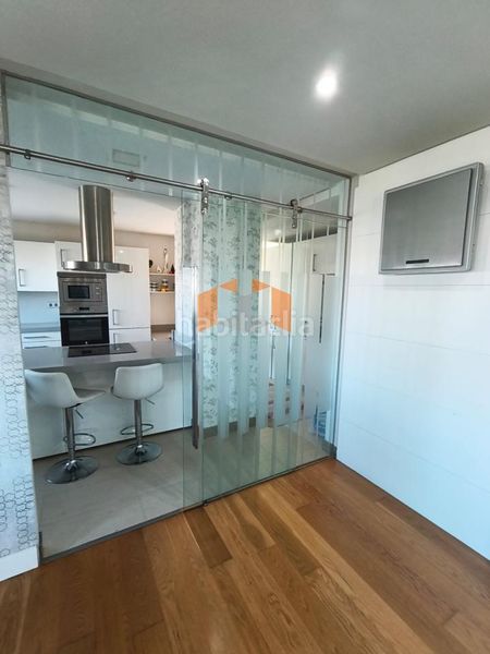 Foto c5b03dbd-53d2-4101-9807-da9f3d670b90. Lloguer àtic amb calefacció aparcament a A Salgueira - O Castaño Vigo