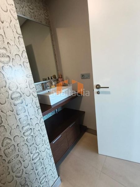 Foto cca7d2ae-e37a-4034-bcab-b1a09d41138a. Lloguer àtic amb calefacció aparcament a A Salgueira - O Castaño Vigo