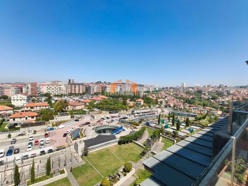 Foto e0ab2178-2385-462f-9328-46fd556653bd. Lloguer àtic amb calefacció aparcament a A Salgueira - O Castaño Vigo