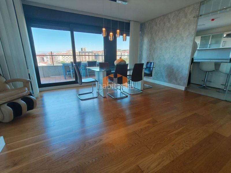 Foto e4856393-f20c-47b7-ae0b-9caccd40ecc8. Lloguer àtic amb calefacció aparcament a A Salgueira - O Castaño Vigo