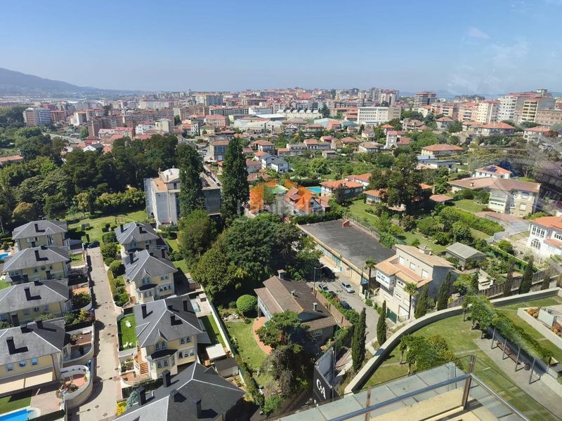 Foto fa18e31f-930d-4fd5-b2ce-d14e17ce24ed. Lloguer àtic amb calefacció aparcament a A Salgueira - O Castaño Vigo