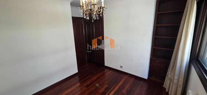 Foto 0f4c3895-d82e-4cd4-8cd3-695f50795cf5. Appartement avec chauffage parking dans Plaza España - Corte Inglés Vigo