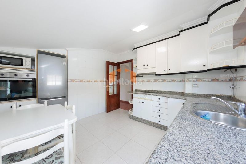 Foto 31e762d5-948d-4a7b-b862-58fac2170917. Casa en Lavadores Vigo