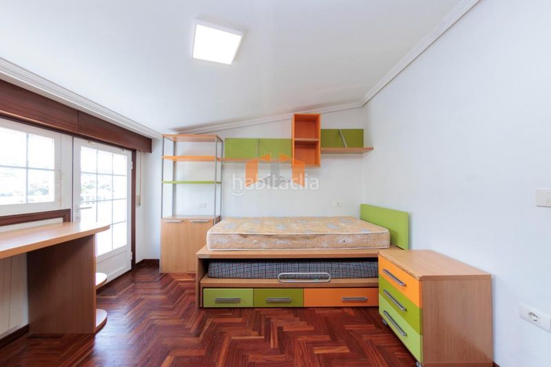 Foto 4306d057-06d5-4dc4-a663-46bf4b5ceb48. Casa en Lavadores Vigo