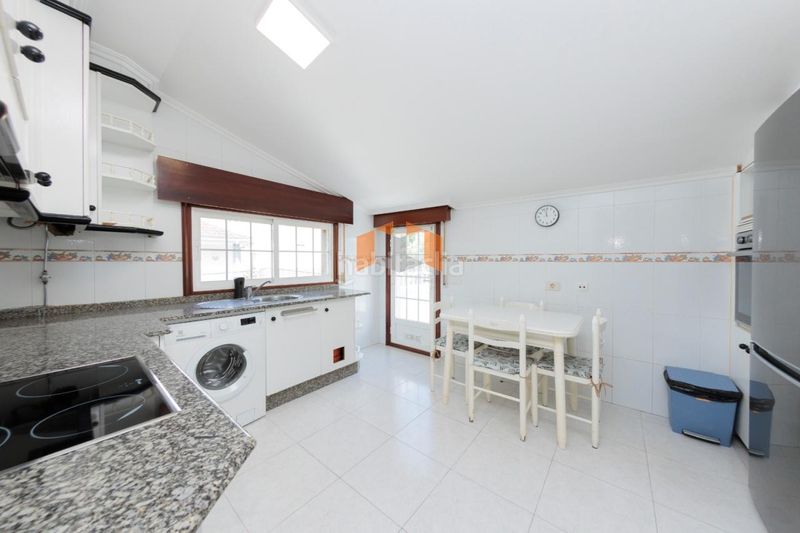 Foto 5f270e52-a3a7-4873-99d7-45f298387bf0. Casa en Lavadores Vigo