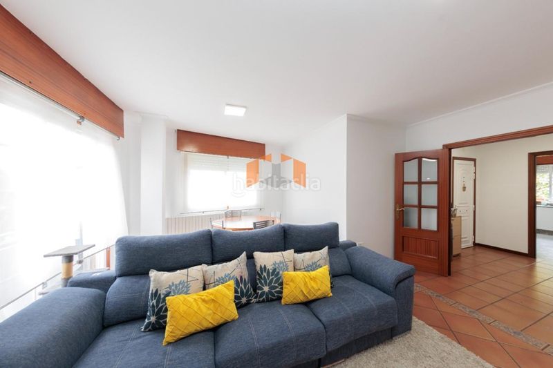 Foto 6d73b938-d94b-476d-87b7-177b9e5330a0. Casa en Lavadores Vigo