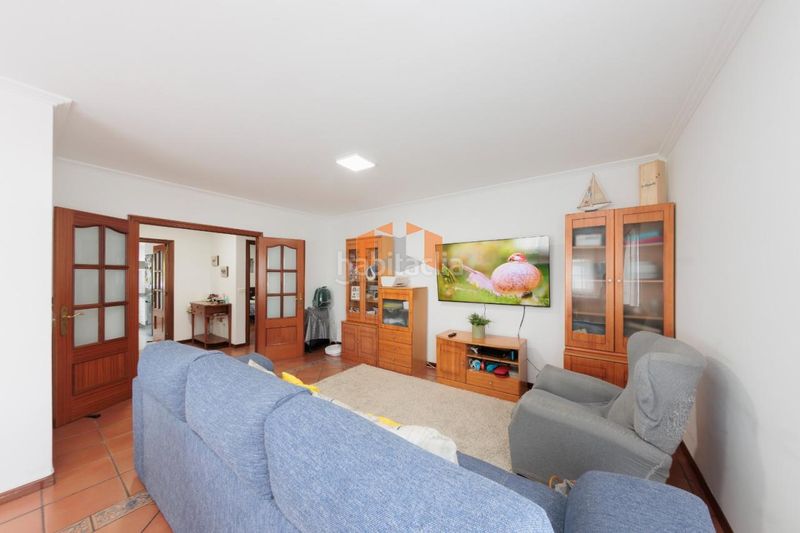 Foto cb8fa3c0-892f-4ed9-b66e-5de95d6b09c7. Casa en Lavadores Vigo
