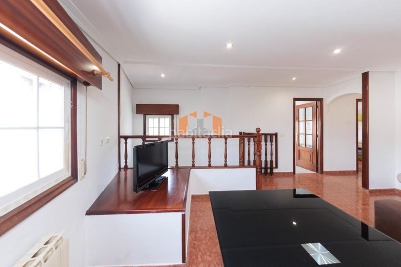 Foto cd4e6d83-b4f1-4c36-9153-db3421056fc2. Casa en Lavadores Vigo