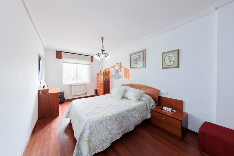 Foto eeebc541-249a-4a6b-b2ad-13bee0eeb7be. Casa en Lavadores Vigo