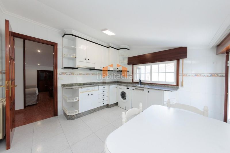 Foto fdb022ef-9b79-4aee-9d90-0f1cfc314de8. Casa en Lavadores Vigo