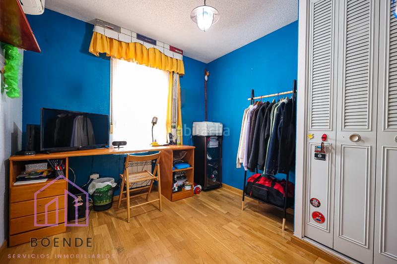 Foto 2b8d1615-4446-4641-a2df-3eabea0e9e9d. Chalet con camino riscaldamento parcheggio in Parque Europa-Los Pitufos Pinto