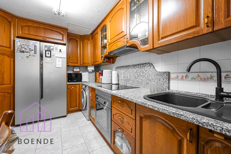 Foto 341b047a-fe19-4c6b-ac5d-1dbb604744fa. Chalet con camino riscaldamento parcheggio in Parque Europa-Los Pitufos Pinto