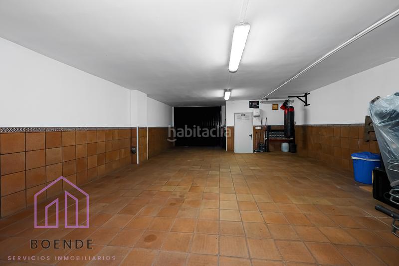 Foto bdc7ab0c-8aba-432d-8f6c-7dc1edff9ea7. Chalet con camino riscaldamento parcheggio in Parque Europa-Los Pitufos Pinto