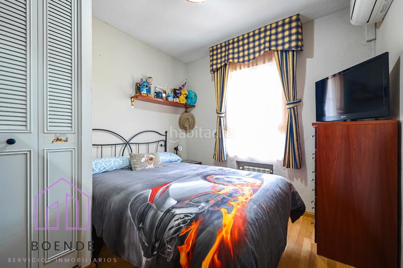 Foto c2132647-d6e2-429d-a497-e3b21a4f1a0a. Chalet con camino riscaldamento parcheggio in Parque Europa-Los Pitufos Pinto