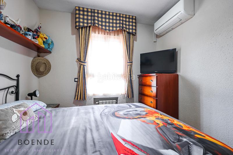 Foto d4c81972-0e6e-425f-a602-bfb0fec7b92f. Chalet con camino riscaldamento parcheggio in Parque Europa-Los Pitufos Pinto