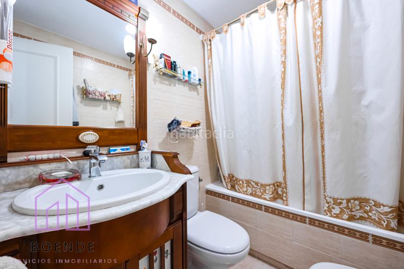 Foto eca6b8cd-6f68-4ac1-a10f-87ad1d55821b. Chalet con camino riscaldamento parcheggio in Parque Europa-Los Pitufos Pinto