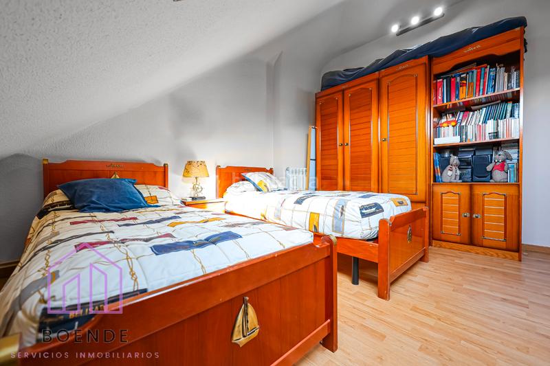 Foto f716d658-51d5-430b-9671-714b7e39f0d9. Chalet con camino riscaldamento parcheggio in Parque Europa-Los Pitufos Pinto