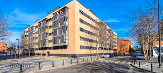 Àtic  Calle concha espina. Ático con terraza de 72m2, 3 dormitorios, 2 baños, plaza de gara