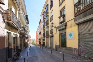 Piso  Calle del mesón de paredes