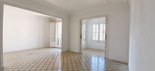 Rent Flat in L´Antiga Esquerra de l´Eixample. ?? gran piso de 187 m² en muntaner — 5 habitaciones + 3 salones