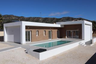 Chalet en Romana (la). Chalet moderno en la romana tu refugio ideal