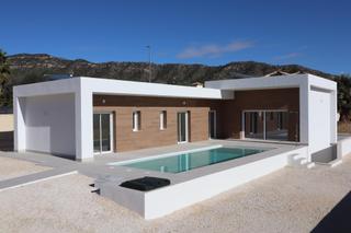 Chalet in Romana (la). Chalet moderno en la romana tu refugio ideal