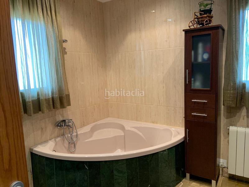 Foto 81ccdb9c-5625-4c81-b60e-e714732dd6d0. Chalet avec parking piscine dans Novelda