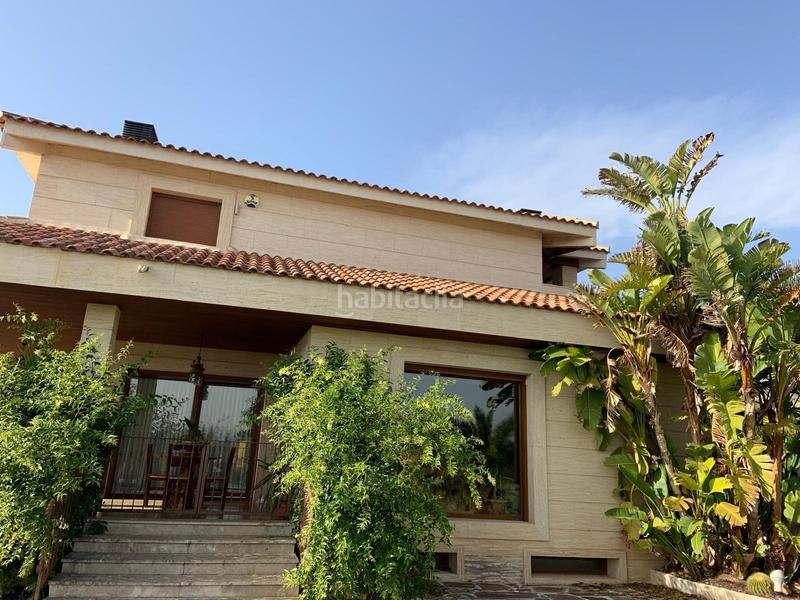 Foto a4cef240-374c-4403-bcde-1ca815bb4e80. Chalet avec parking piscine dans Novelda