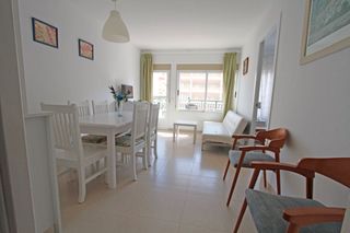 Lloguer Apartament en Avenida del papa luna 10. Apartamento en primera línea de playa