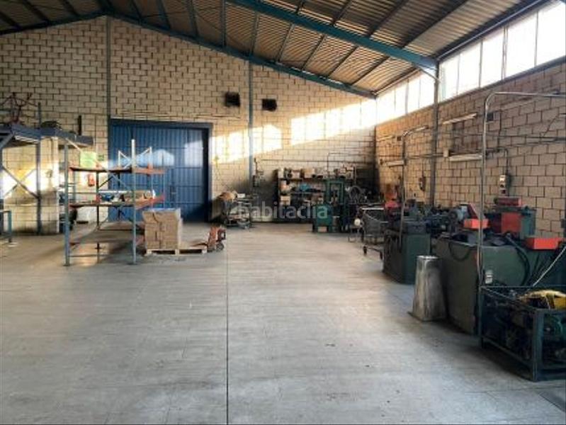 Foto 18f47627-062c-4d4f-9c36-2954ae123fcd. Nave industrial subasta concursal lote dos naves industriales adosadas en conjunto. , badajoz. en Talarrubias