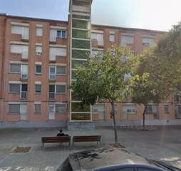 Piso  Passeig de sant bernat. Subasta concursal 50% mitad indivisa vivienda en planta baja. sa