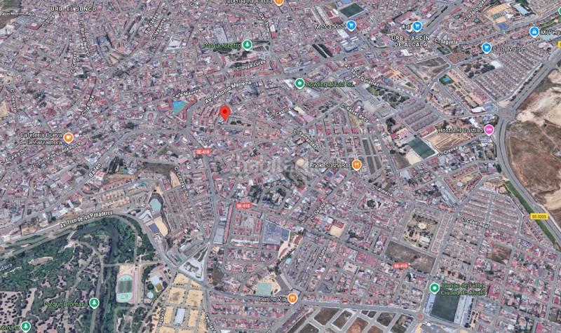 Foto eb2e4429-dd5b-4889-98a3-865897e475cf. Maison jumelée avec parking dans Nueva Alcalá Alcalá de Guadaira