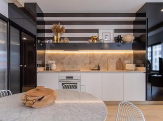 Rent Flat  Carrer de francesc pi i margall 81