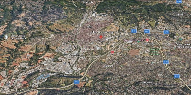 Foto aef04dc7-be3d-4755-b3fb-75c79cc9650b. Pis a Progrés Rubí