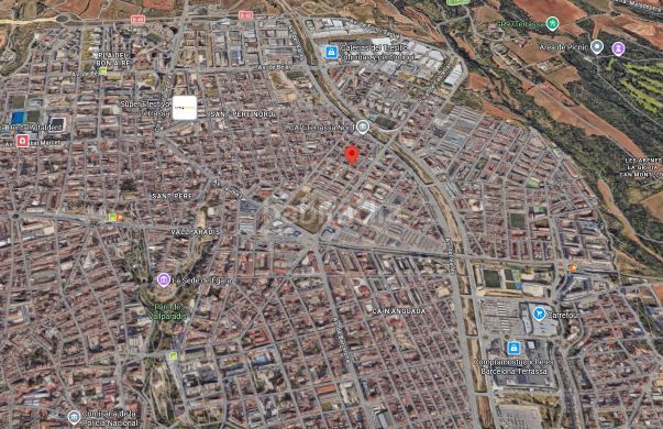 Foto 739889c7-b9f6-4547-8543-9a67c8f82053. Pis a carrer de menorca 8 a Egara Terrassa