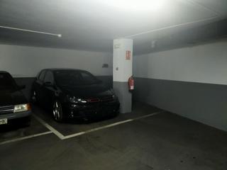 Parking voiture à El Clot